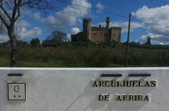 Casa Rural Castillo De Caces エクステリア 写真
